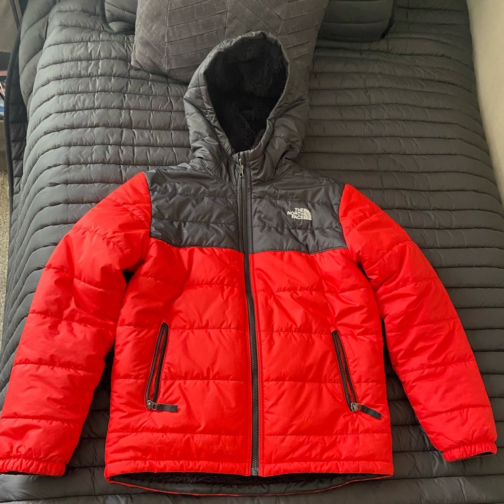 Boy’s The NorthFace reversible coat